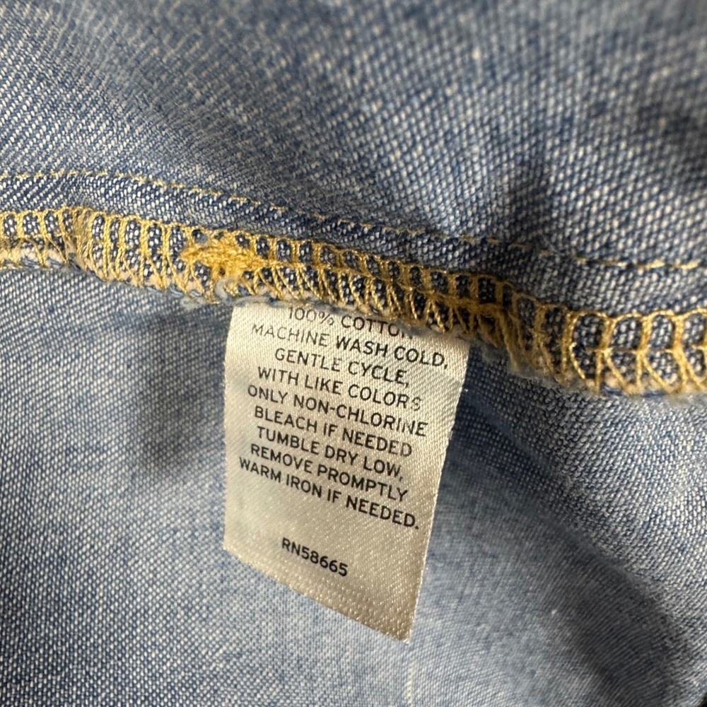 NWT Treasure & Bond Womens Shirred Short Sleeve Chambray Top Size M - Picture 8 of 10